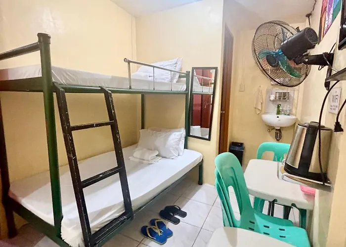 Solano Transient House * Manila